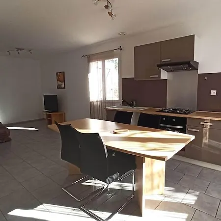 Maison La Chataigne *